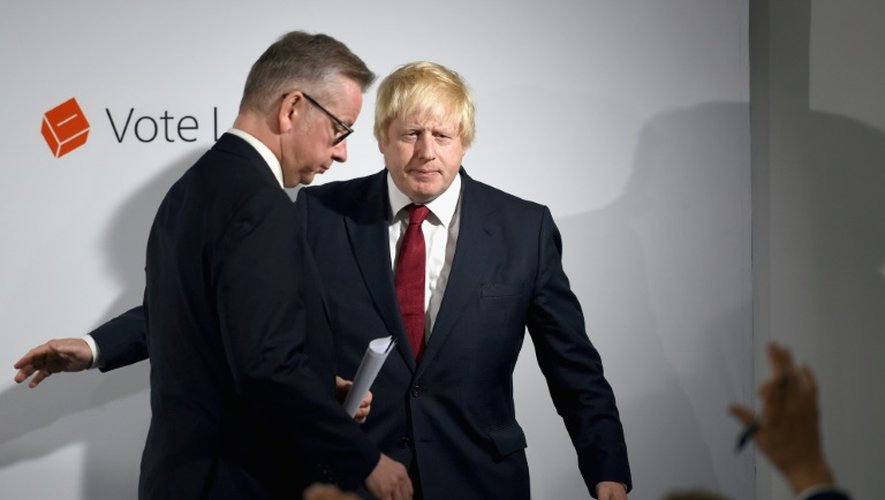 Michael Gove et Boris Johnson lors d'une conférence de presse le 24 juin 2016 à Londres