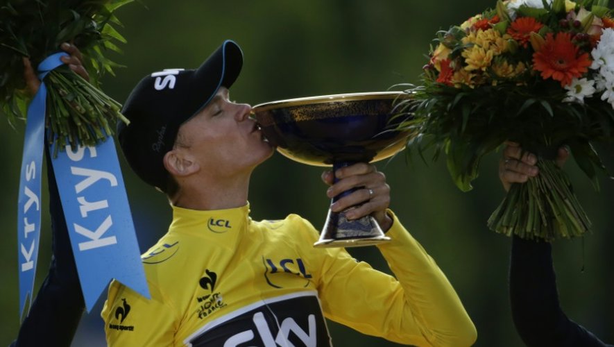 Le Britannique Christopher Froome lauréat de l'édition 2015 du Tour de France, le 26 juillet à Paris