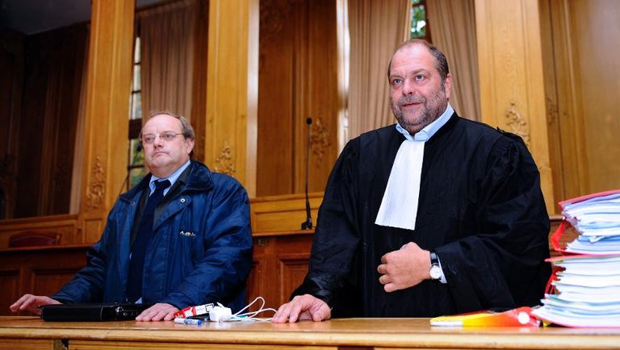 Jean-Louis Muller et son avocat Eric Dupond-Moretti, à l'ouverture de son 3e procès le 21 octobre 2013 à Nancy