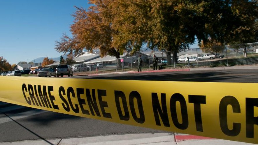 Intervention de la police dans un collège au Nevada, aux Etats-Unis, où se déroule une fusillade le 21 octobre 2013