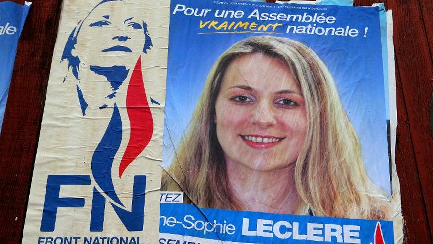 Affiche électorale d'Anne-Sophie Leclère, à l'époque membre du FN, le 18 octobre 2013 à Rethel (Ardennes)