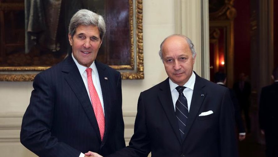 John Kerry reçu par Laurent Fabius au ministère des Affaires étrangères le 22 octobre 2013 à Paris