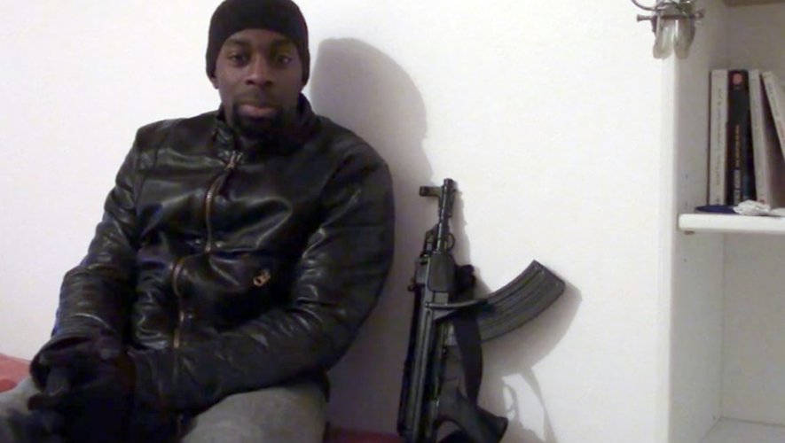 Capture d'écran en date du 11 janvier 2015 d'une vidéo montrant Amedy Coulibaly