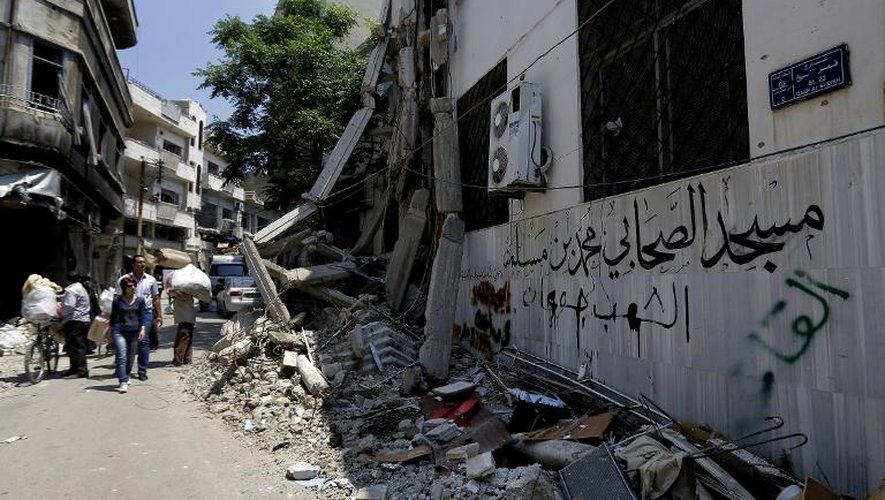 Les rues dévastées de Homs le 12 mai 2014