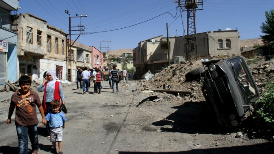 Une rue de Diyarbakir, après des affrontements entre l'armée et les rebelles kurdes, le 19 août 2015