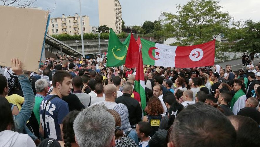 Des manifestants pro-Palestiniens rassemblés à Sarcelles le 20 juillet 2014
