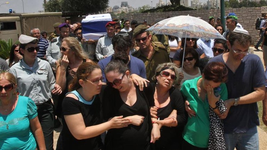 Obsèques d'un officier israélien, le 21 juillet 2014 à Tel Aviv