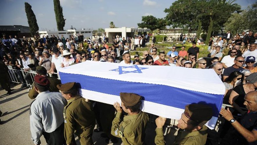 Funérailles du soldat israélien  Ben Itzhak Oanounou, le 22 juillet 2014 à Ashod