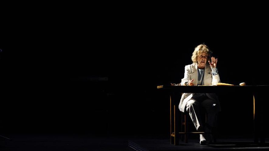 Jeanne Moreau, le 5 janvier 2010 sur la scène de l'Odéon, à Paris