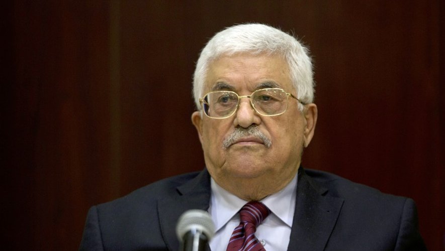 Le président palestinien Mahmoud Abbas préside une réunion du Comité exécutif de l'Organisation de libération de la Palestine à Ramallah le 22 août 2015