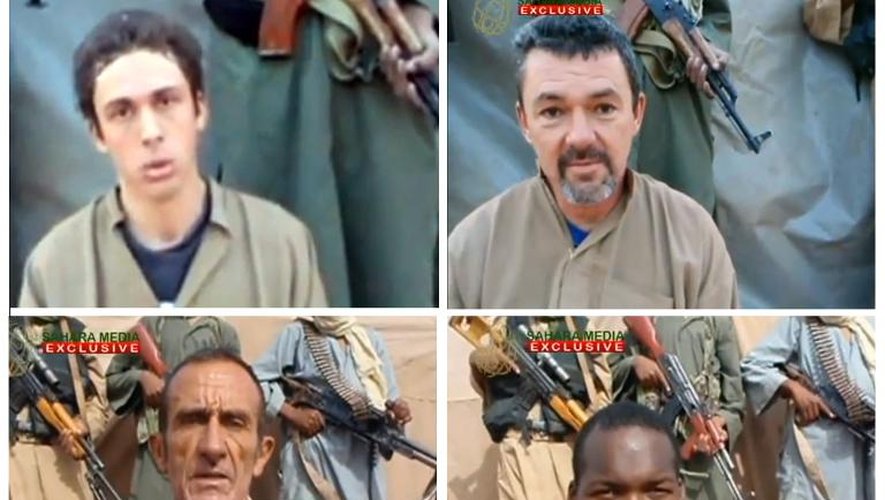Montage photos du 8 septembre 2012 à partir de captures d'une vidéo fournie par le site internet Sahara Medias, présentant les 4 otages français détenus par Aqmi à Arlit au Niger