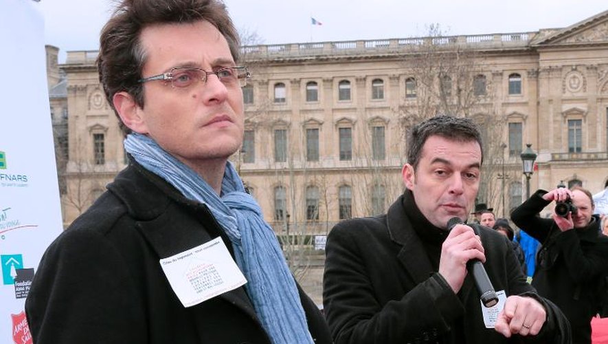 Le directeur de la Fnars, Florent Gueguen (G), et Christophe Robert, de la Fondation Abbé Pierre, le 5 décembre 2012 à Paris