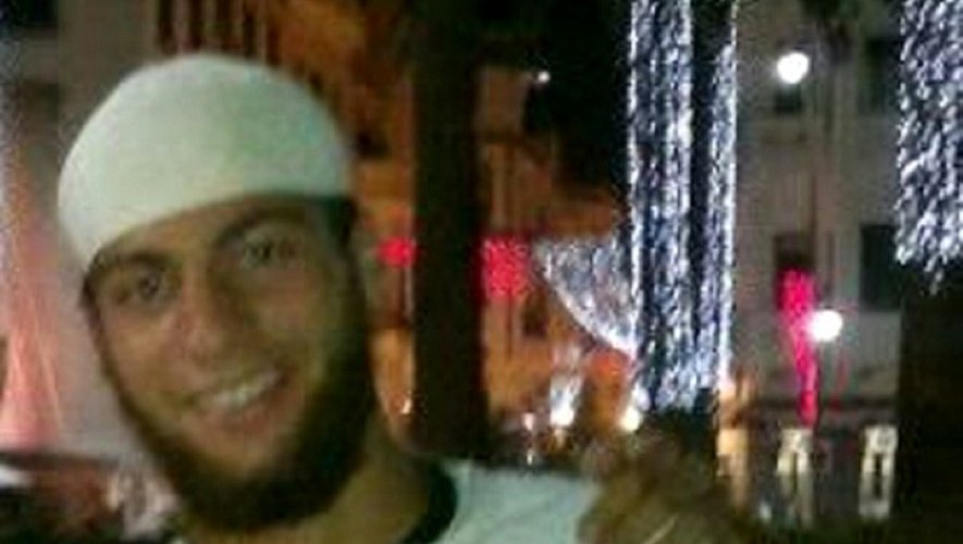 Photo non datée diffusée par un réseau social du suspect de l'attaque du Thalys , le marocain Ayoub El-Khazzani
