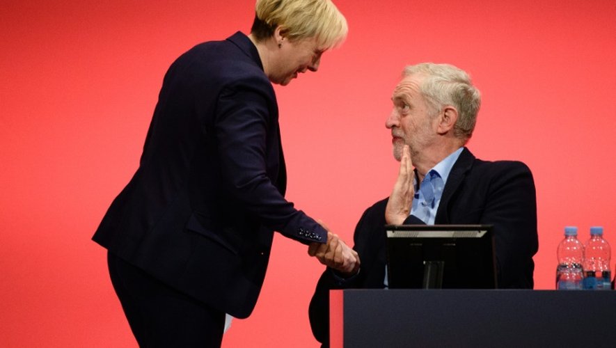 Angela Eagle et Jeremy Corbyn le 28 septembre 2015 à Brighton