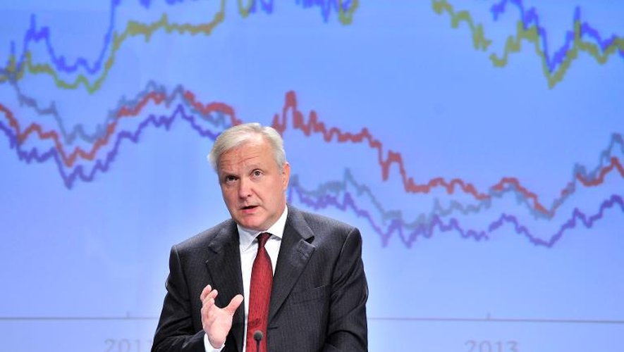 Olli Rehn, commissaire européen aux Affaires économiques et monétaires, le 5 novembre 2013 lors de la présentations des prévisions économiques européennes à Bruxelles