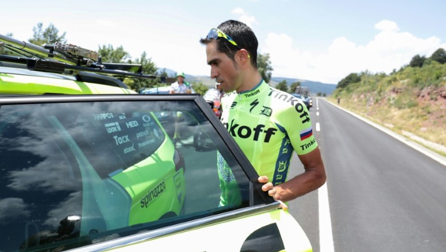 L'Espagnol Alberto Contador abandonne lors de la 9e étape du Tour de France, le 10 juillet 2016 en Andorre