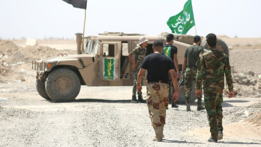 Opération militaire contre le groupe Etat Islamique (EI), le 19 août 2015 au nord de Fallujah, dans la province irakienne de l'Anbar