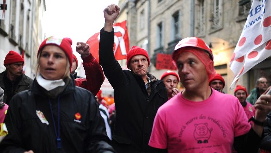 Manifestation des "bonnets rouges" pour l'emploi et contre l'écotaxe, le 2 novembre 2013 à Quimper