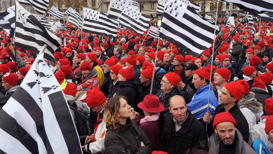 Manifestation des "bonnets rouges" pour l'emploi et contre l'écotaxe, le 2 novembre 2013 à Quimper