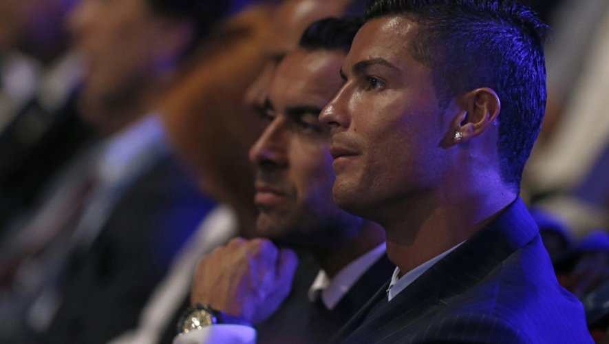 Cristiano Ronaldo lors du tirage au sort des poules de Ligue des champions à Monaco le 27 août 2015
