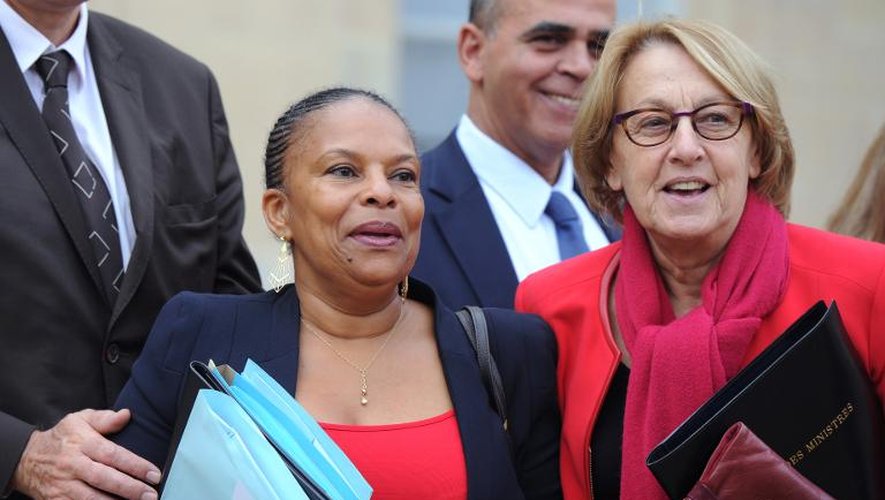 La ministre de la Justice, Christiane Taubira, à la sortie du Conseil des ministres le 6 novembre 2013
