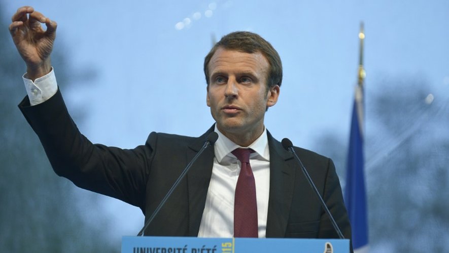Le ministre de l'Economie, Emmanuel Macron, le 27 août 2015 à Jouy-en-Josas