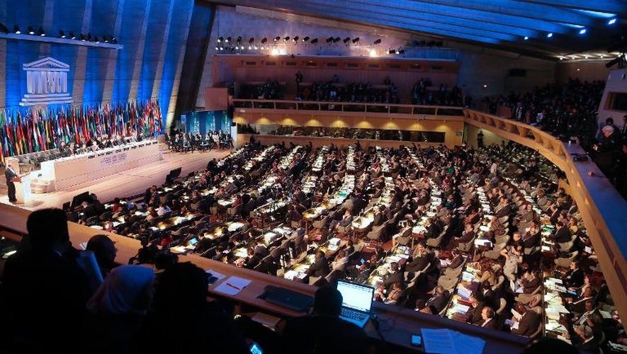Ouverture du Forum des leaders à l'Unesco, le 6 novembre 2013 à Paris