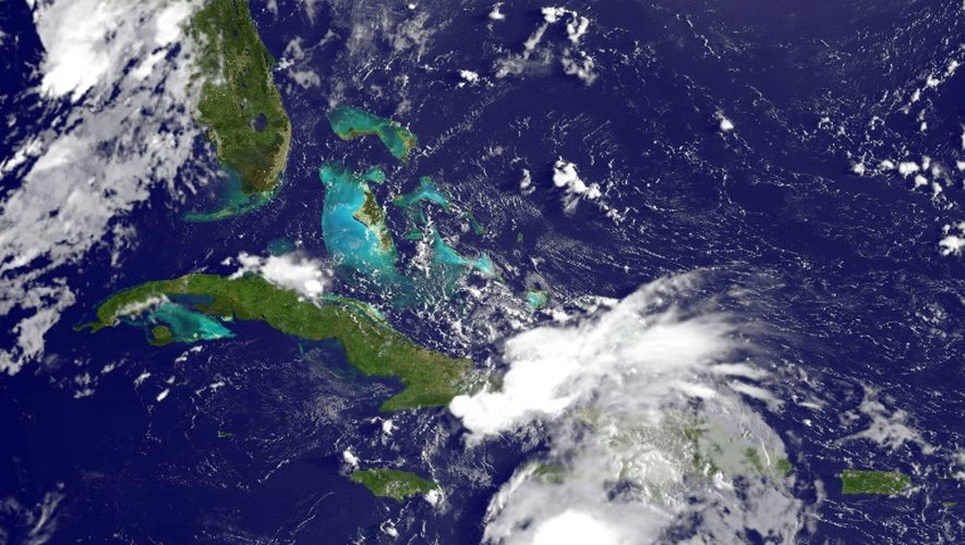 Vue satellite de la tempête tropicale Erika, survolant Haïti et la République Dominicaine, le 29 août 2015