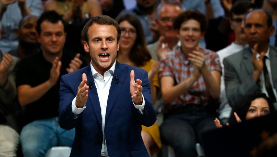 Emmanuel Macron à la Mutualité, le 12 juillet 2016 à Paris