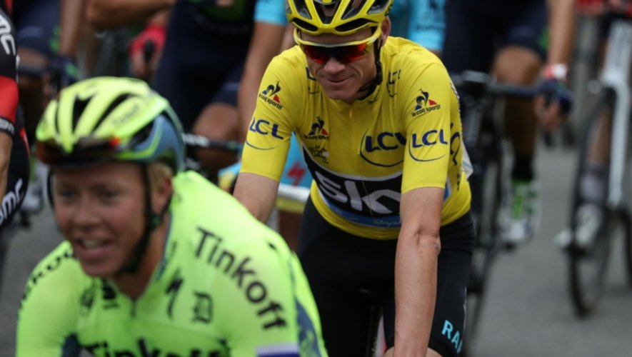 Le maillot jaune Christopher Froome, lors de l'arrivée de la 10e étape à Revel, le 12 juillet 2016