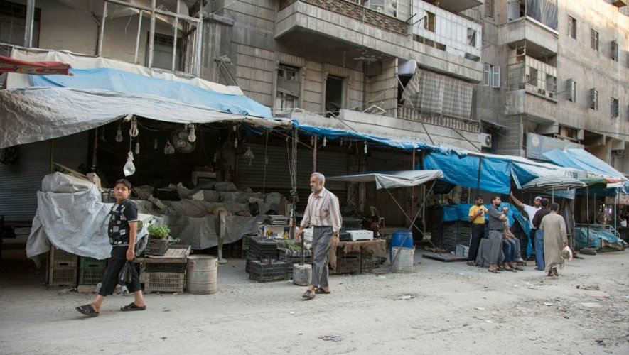 Le marché à légumes, vide, d'un quartier d'Alep assiégé, le 10 juillet 2016