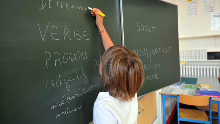 Un élève au tableau noir dans une école de Nantes le 5 septebmrre 2011, jour de la rentrée scolaire