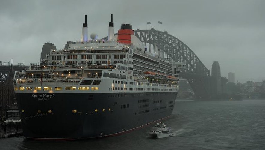 Le Queen Mary 2 le 8 mars 2012 dans le port de Sydney