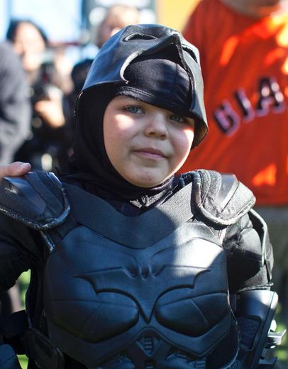 Miles Scott, un garçonnet de 5 ans atteint de leucémie, héros d'un jour le 15 novembre 2013 
Miles Scott à San Francisco