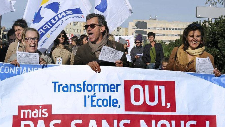 Manifestation d'enseignants contre la réforme des rythmes scolaires le 14 novembre 2013 à Marseille