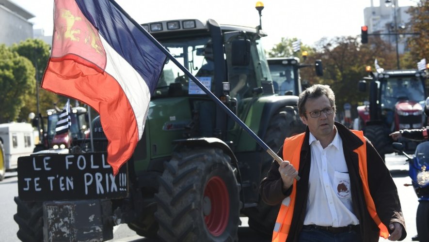 Arrivée des tracteurs place de La Nation le 3 septembre 2015 à Paris