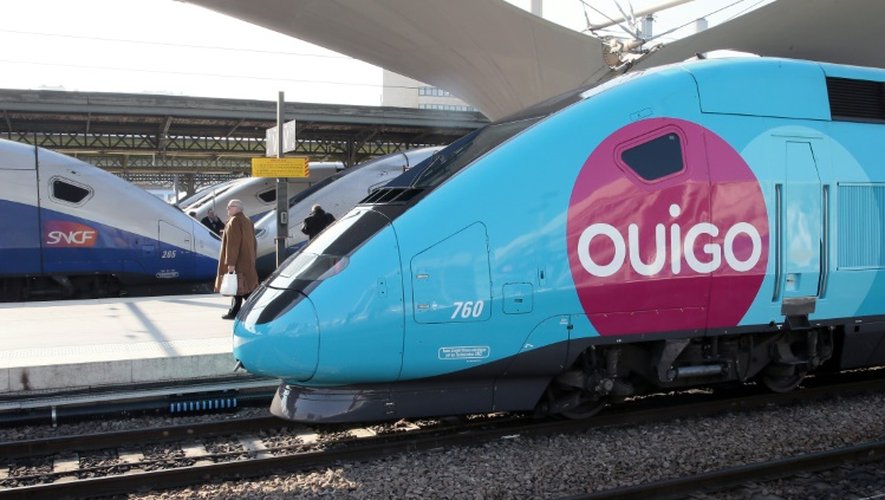 Un TGV low-cost Ouigo en gare de Lyon, le 19 février 2013