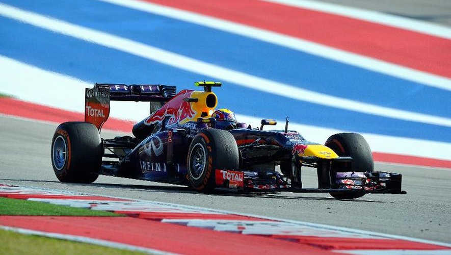 Le pilote australien de Red Bull, Mark Webber, en course lors du Grand Prix des Etats-Unis de Formule 1 à Austin (Texas) le 17 novembre 2013