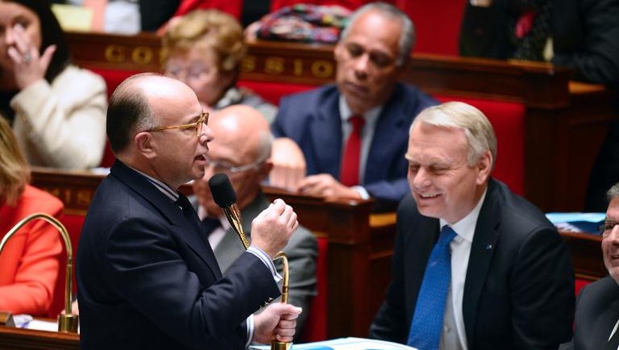 Le ministre du Budget Bernard Cazeneuve à l'Assemblée Nationale, le 19 novembre 2013 à Paris