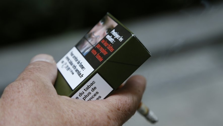 Un paquet neutre de cigarettes en septembre 2014 à Paris