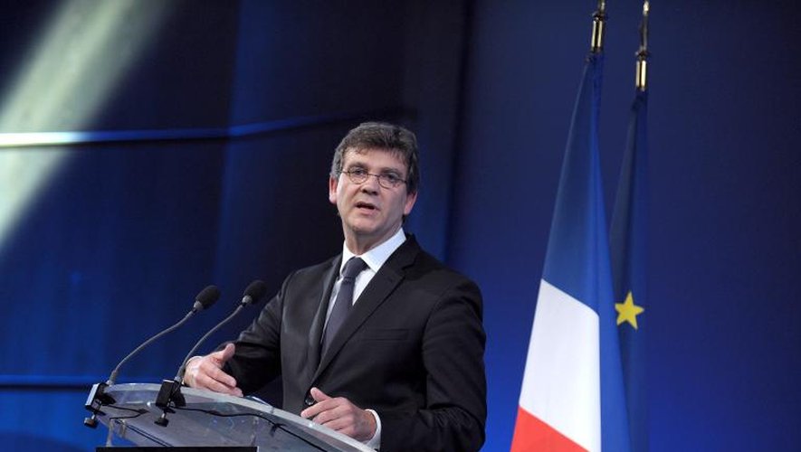 Le ministre français de l'Economie Arnaud Montebourg le 10 juillet 2014 à Paris présentant son plan de redressement économique