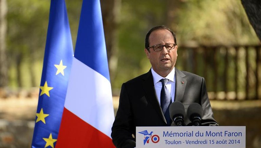 Le président François Hollande, lors des cérémonies de commémoration du Débarquement, le 15 août 2014 au Mont Faron