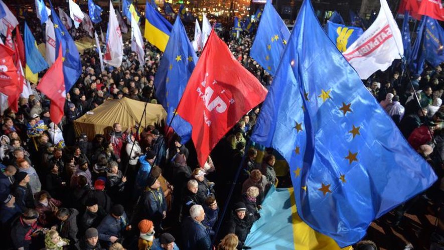 Manifestation pro-européenne à Kiev le 25 novembre 2013