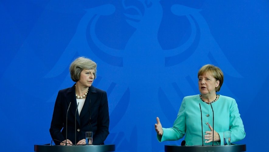La Première ministre britannique Theresa May et la chancelière allemande Angela Merkel à Berlin, le 20 juillet 2016