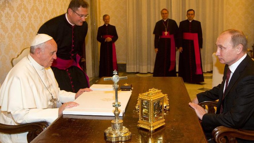 Vladimir Poutine reçu par le pape François le 25 novembre 2013 au Vatican