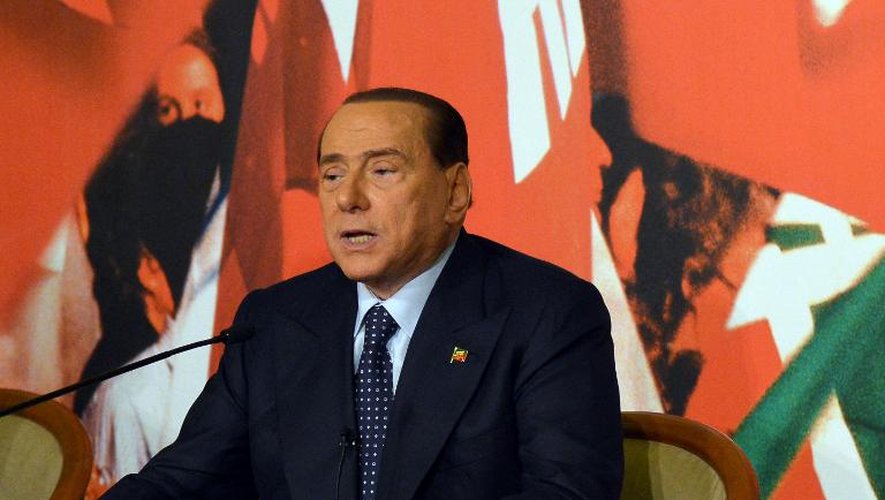 L'ancien Premier ministre italien Silvio Berlusconi lors d'une conférence de presse à Rome, le 25 novembre 2013