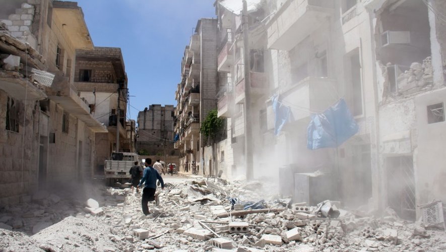 La ville d'Idlib en Syrie après un bombardement aérien, le 20 juillet 2016