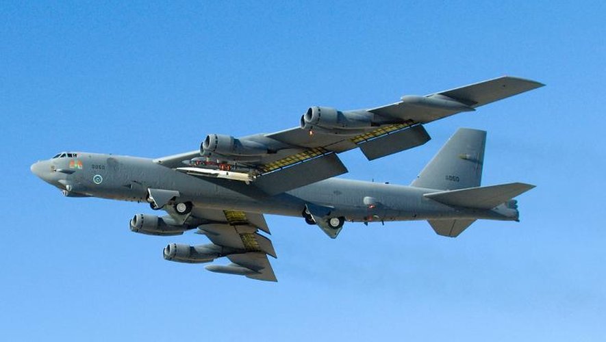 Photo fournie par l'avion américaine d'un B-52 en vol le 26 mai 2010