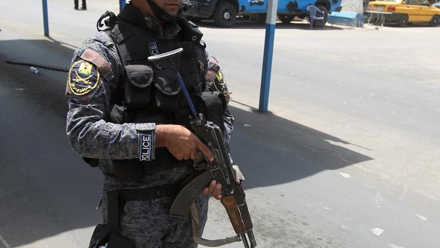 Un policier irakien dans une rue de Bagdad