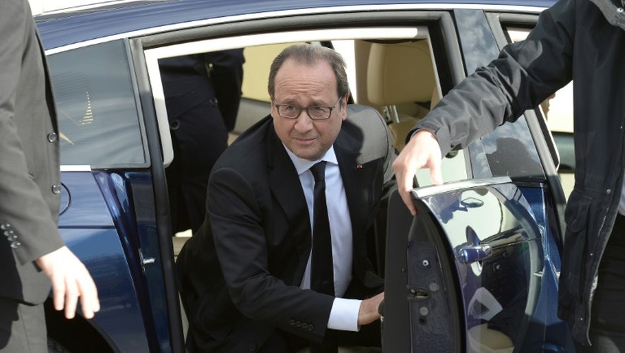 Le président français François Hollande arrive à Saint-Loup-sur-Semouse, en Haute-Saône, le 14 septembre 2015
